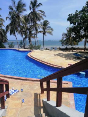 Oceanview Modern Home-stay Apartment in Shanzu